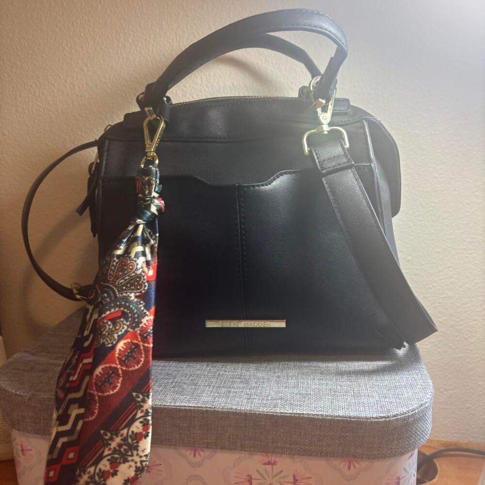 Steve madden crossbody‎ black leather